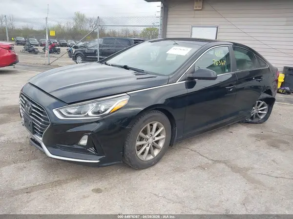 5NPE24AF5KH799614 2019 HYUNDAI SONATA - Image 2