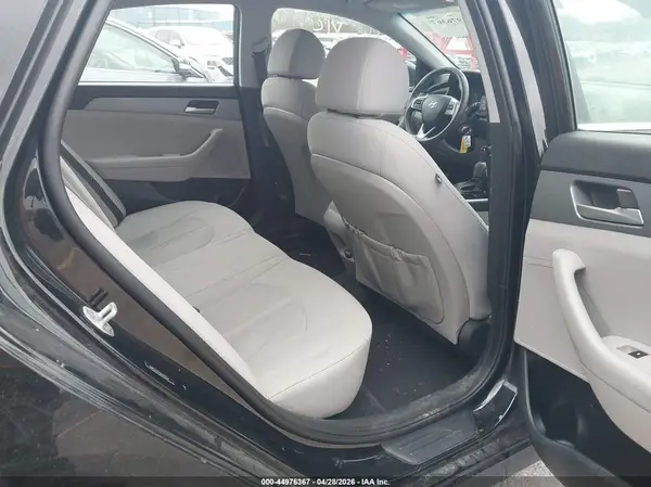 5NPE24AF5KH799614 2019 HYUNDAI SONATA - Image 8