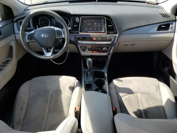 5NPE24AF5KH800888 2019 HYUNDAI SONATA - Image 8