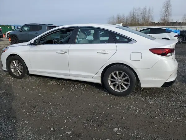 5NPE24AF5KH801071 2019 HYUNDAI SONATA - Image 2