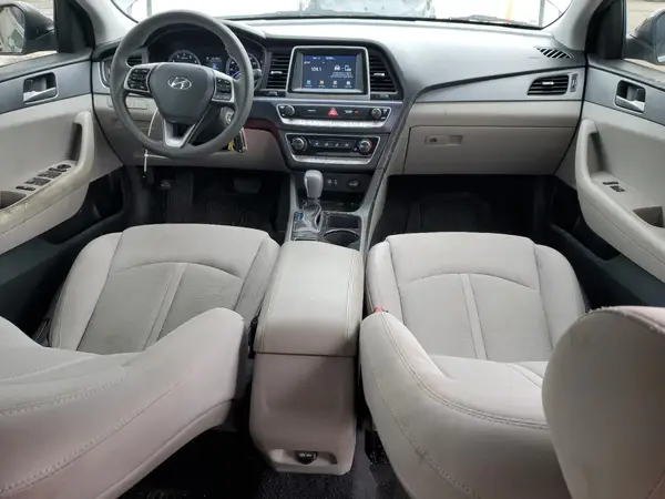 5NPE24AF5KH801300 2019 HYUNDAI SONATA - Image 8
