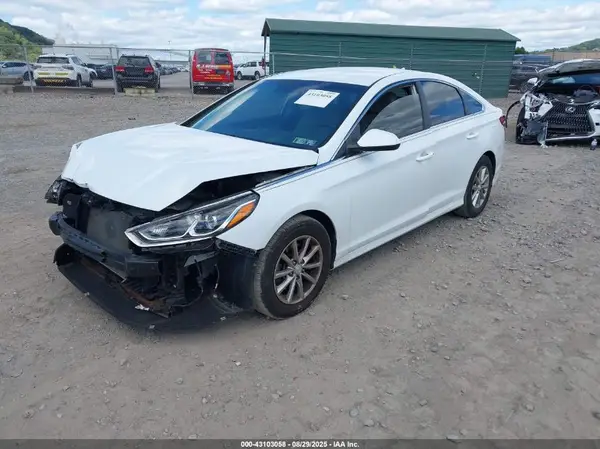5NPE24AF5KH802057 2019 HYUNDAI SONATA - Image 2