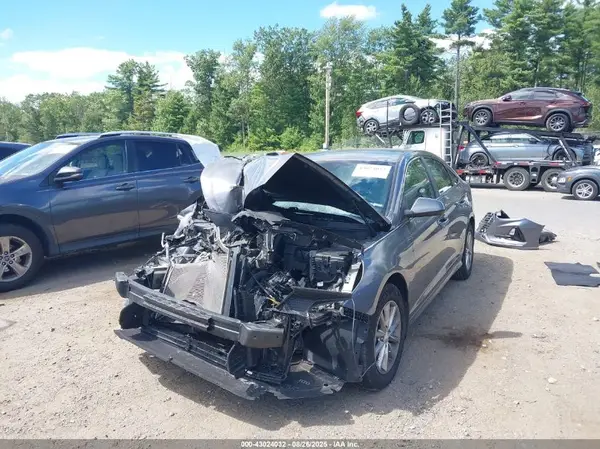 5NPE24AF5KH806223 2019 HYUNDAI SONATA - Image 2