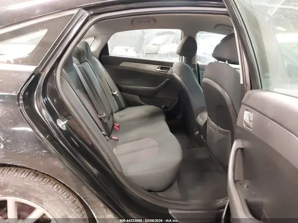 5NPE24AF5KH808733 2019 HYUNDAI SONATA - Image 8
