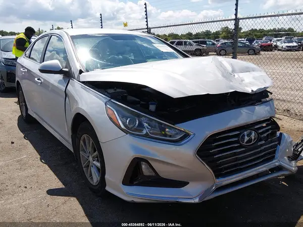 5NPE24AF5KH809476 2019 HYUNDAI SONATA - Image 1