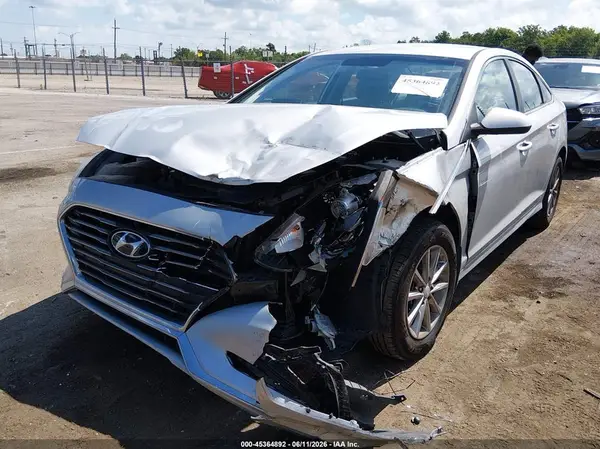 5NPE24AF5KH809476 2019 HYUNDAI SONATA - Image 2