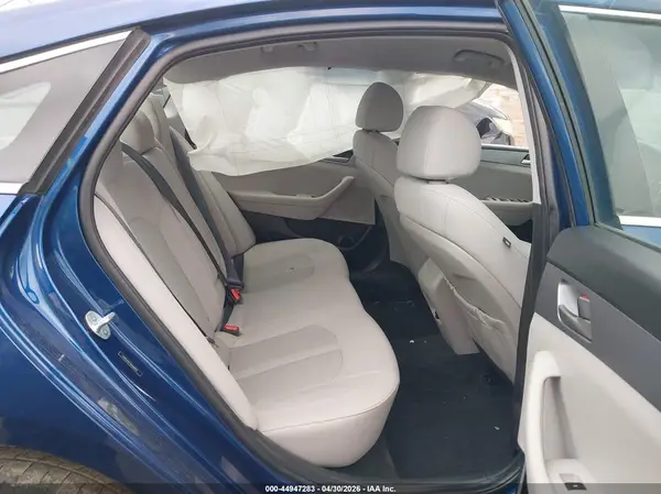 5NPE24AF5KH810725 2019 HYUNDAI SONATA - Image 8