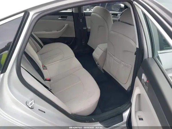 5NPE24AF5KH811633 2019 HYUNDAI SONATA - Image 8