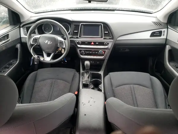 5NPE24AF5KH817061 2019 HYUNDAI SONATA - Image 8