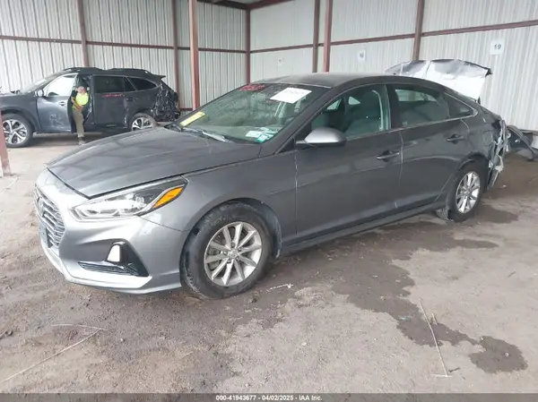 5NPE24AF5KH817870 2019 HYUNDAI SONATA - Image 2