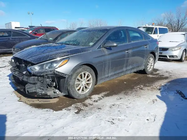 5NPE24AF5KH818615 2019 HYUNDAI SONATA - Image 2
