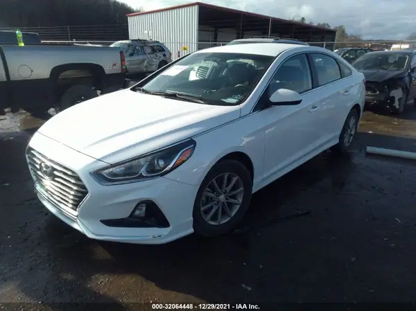 5NPE24AF5KH819456 2019 HYUNDAI SONATA - Image 2