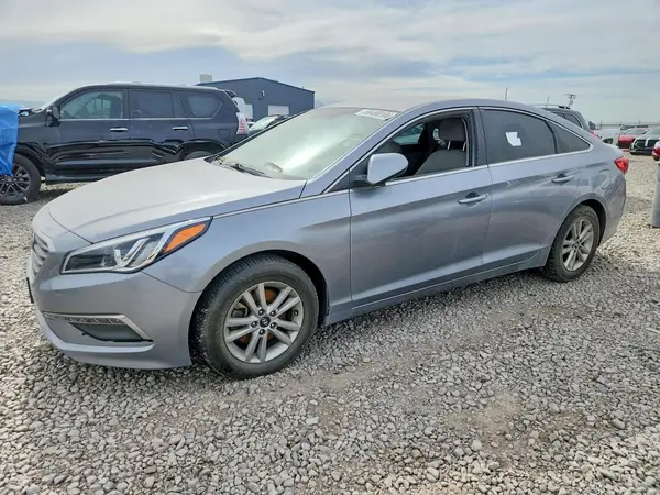 5NPE24AF6FH002065 2016 HYUNDAI SONATA - Image 1