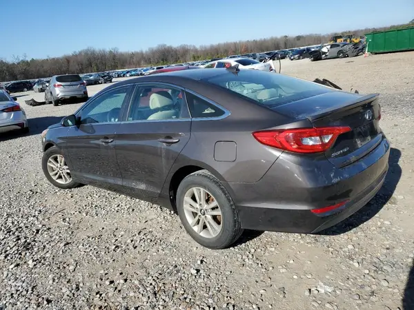 5NPE24AF6GH267005 2016 HYUNDAI SONATA - Image 2