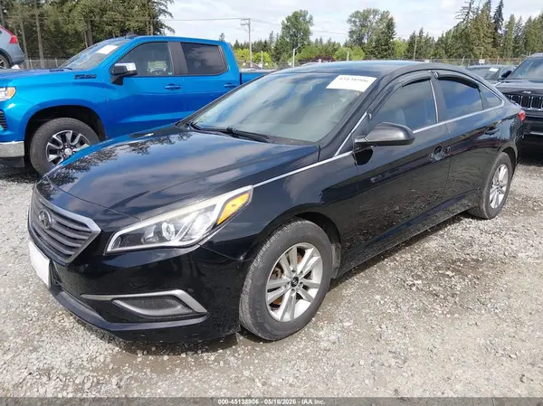 5NPE24AF6GH268994 2016 HYUNDAI SONATA - Image 2