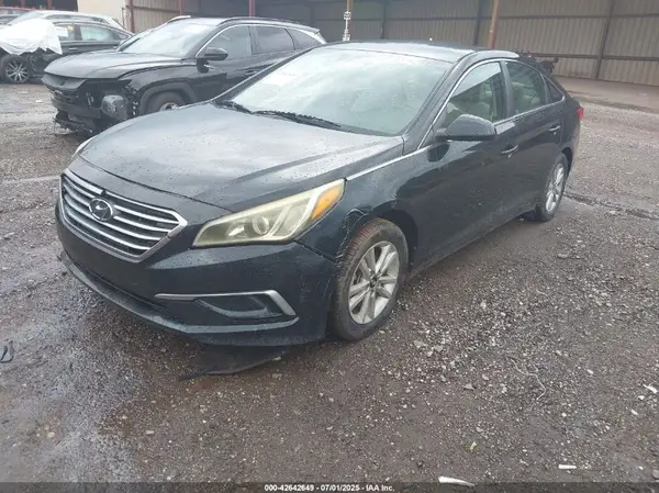 5NPE24AF6GH273807 2016 HYUNDAI SONATA - Image 2
