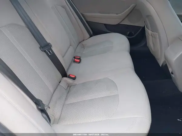 5NPE24AF6GH274195 2016 HYUNDAI SONATA - Image 8