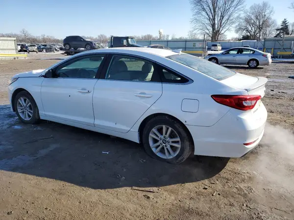 5NPE24AF6GH274956 2016 HYUNDAI SONATA - Image 2