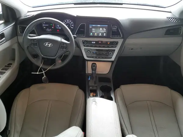 5NPE24AF6GH276576 2016 HYUNDAI SONATA - Image 8