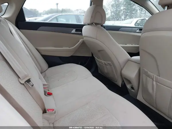 5NPE24AF6GH276769 2016 HYUNDAI SONATA - Image 8
