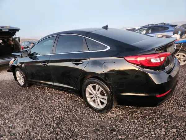 5NPE24AF6GH279266 2016 HYUNDAI SONATA - Image 2