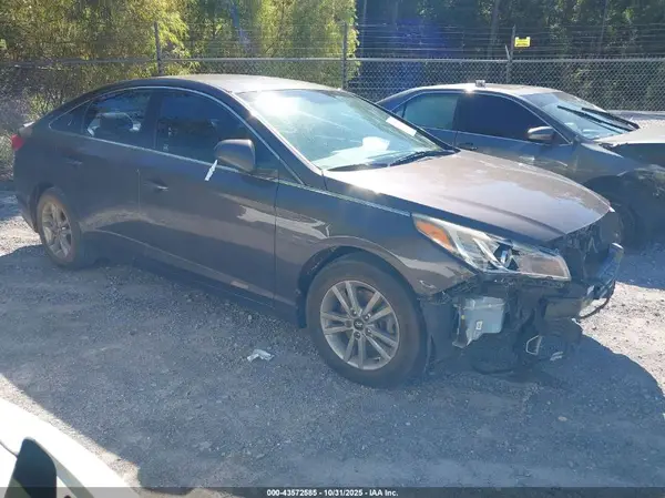 5NPE24AF6GH281938 2016 HYUNDAI SONATA - Image 1