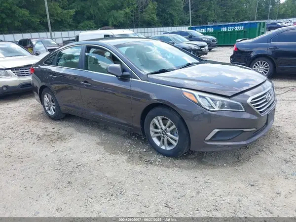 5NPE24AF6GH282667 2016 HYUNDAI SONATA - Image 1