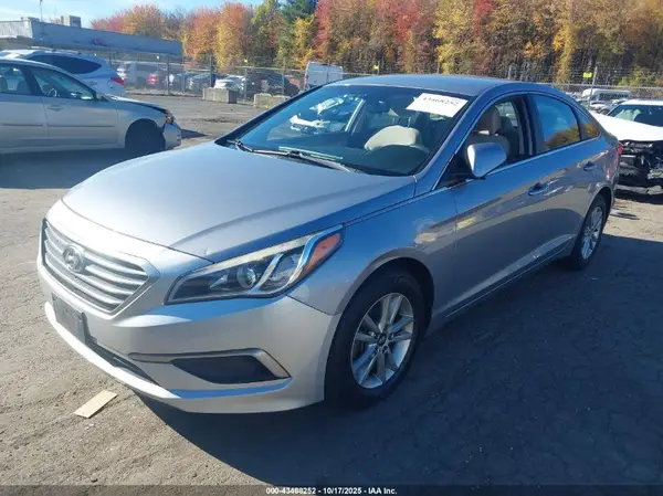 5NPE24AF6GH285892 2016 HYUNDAI SONATA - Image 2