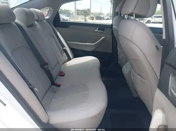 5NPE24AF6GH287058 2016 HYUNDAI SONATA - Image 8