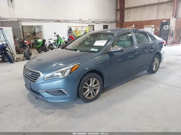 5NPE24AF6GH287223 2016 HYUNDAI SONATA - Image 2