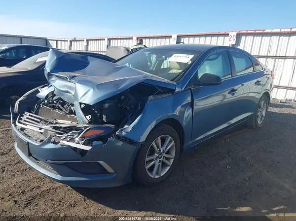 5NPE24AF6GH294611 2016 HYUNDAI SONATA - Image 2