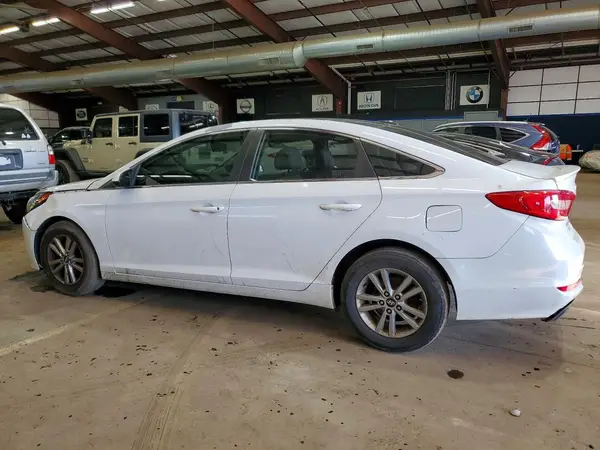 5NPE24AF6GH295385 2016 HYUNDAI SONATA - Image 2