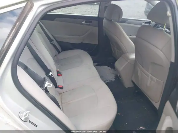 5NPE24AF6GH304683 2016 HYUNDAI SONATA - Image 8