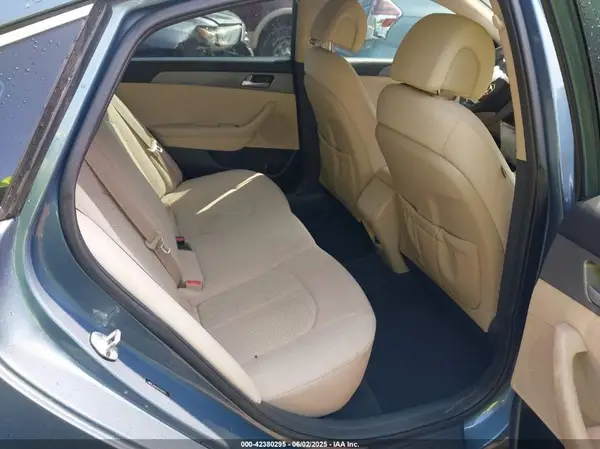 5NPE24AF6GH304831 2016 HYUNDAI SONATA - Image 8