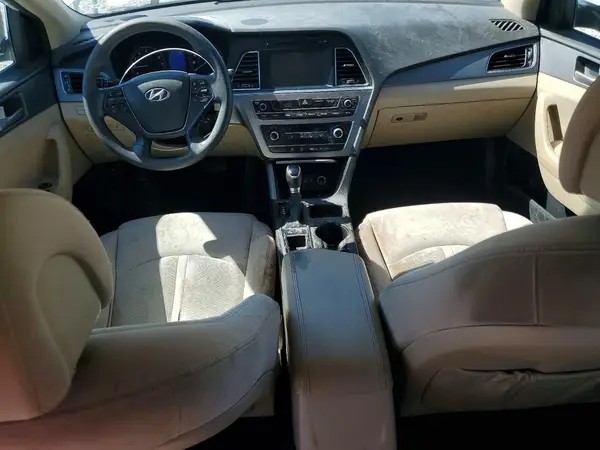 5NPE24AF6GH306997 2016 HYUNDAI SONATA - Image 8