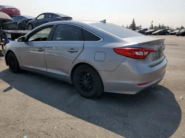 5NPE24AF6GH307888 2016 HYUNDAI SONATA - Image 2
