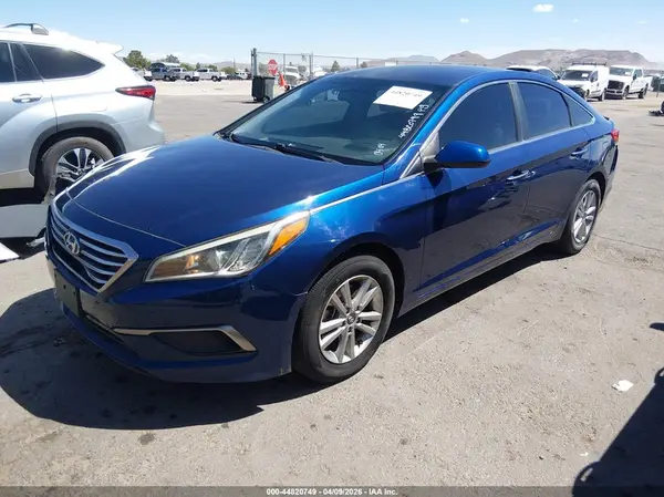 5NPE24AF6GH308989 2016 HYUNDAI SONATA - Image 2