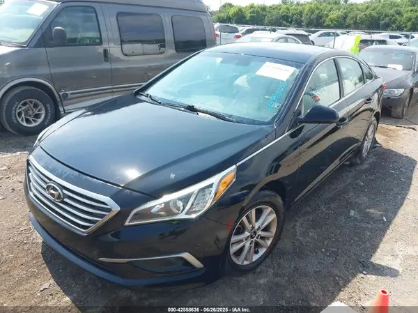 5NPE24AF6GH312122 2016 HYUNDAI SONATA - Image 2