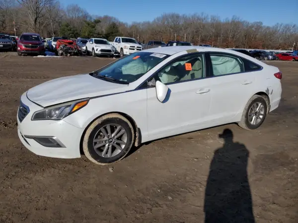 5NPE24AF6GH317675 2016 HYUNDAI SONATA - Image 1