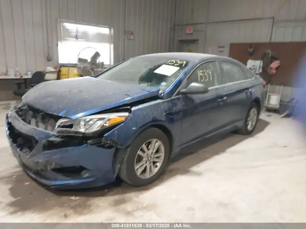 5NPE24AF6GH323069 2016 HYUNDAI SONATA - Image 2