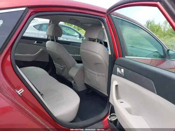 5NPE24AF6GH323542 2016 HYUNDAI SONATA - Image 8