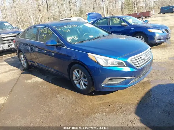 5NPE24AF6GH323721 2016 HYUNDAI SONATA - Image 1