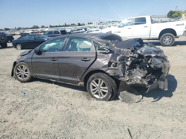 5NPE24AF6GH327283 2016 HYUNDAI SONATA - Image 2