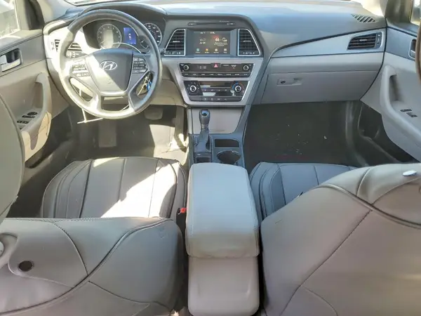 5NPE24AF6GH329325 2016 HYUNDAI SONATA - Image 8