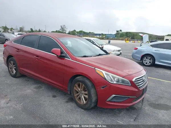 5NPE24AF6GH333892 2016 HYUNDAI SONATA - Image 1
