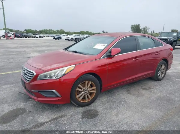 5NPE24AF6GH333892 2016 HYUNDAI SONATA - Image 2