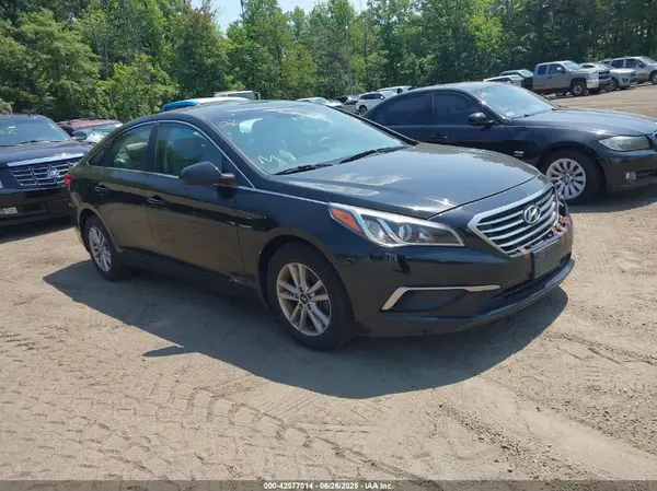 5NPE24AF6GH338199 2016 HYUNDAI SONATA - Image 1
