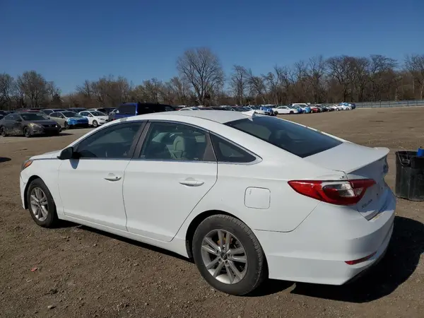 5NPE24AF6GH339174 2016 HYUNDAI SONATA - Image 2