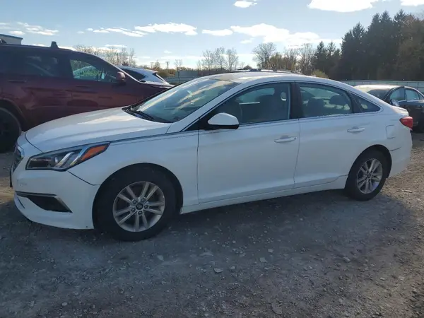 5NPE24AF6GH350854 2016 HYUNDAI SONATA - Image 1