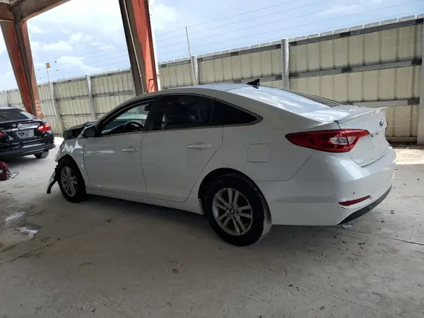 5NPE24AF6GH354547 2016 HYUNDAI SONATA - Image 2